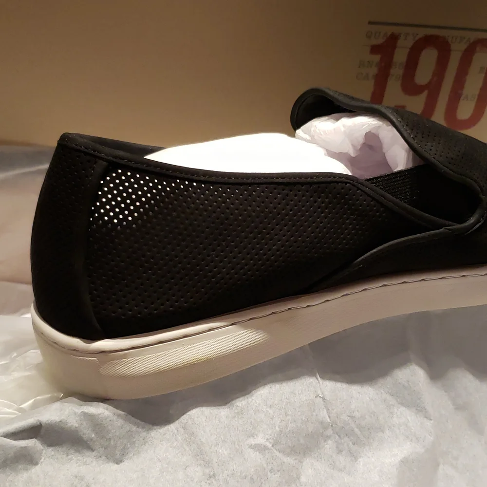 New Men's Shoes Perforated Suede Slip-On Size 11-11.5 - Picture 12 of 16